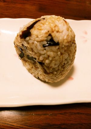 梅でさっぱり♪あったかおにぎり昆布編！-レシピのメイン写真
