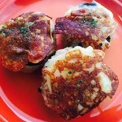 รูปของ 昆布とチーズの焼きおにぎり！