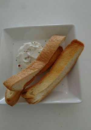 ホイップマリームのパン耳ディップ-レシピのメイン写真