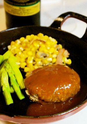 うちの定番！こっそり豆腐入りハンバーグ-レシピのメイン写真