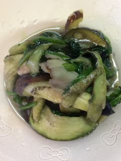 ほうれん草と茄子と舞茸の炒め物-レシピのメイン写真