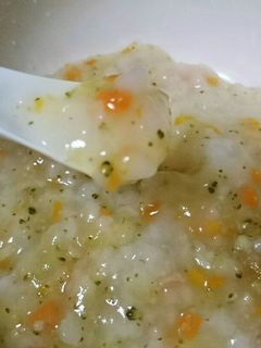 7ヶ月の離乳食 野菜のおかゆ-レシピのメイン写真