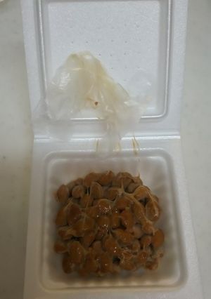 道具無し！納豆のビニールの取り方-レシピのメイン写真