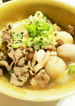 たっぷり♪きのこと牛肉の♪芋煮♪-レシピのメイン写真