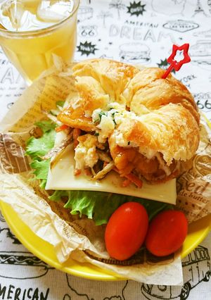 ボリューム満点☆ごぼチキ南蛮サンド。-レシピのメイン写真