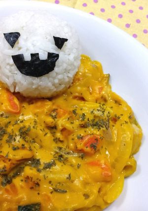 ハロウィン☆カボチャクリームシチュー-レシピのメイン写真
