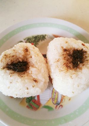 ふじっ子煮おかか昆布＋ごま油のおにぎり♪-レシピのメイン写真