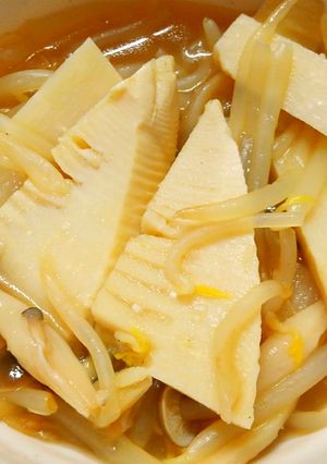 直ぐ出来る！もやしと筍の簡単♪中華スープ-レシピのメイン写真