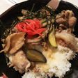 夏バテにピッタリ!甘辛豚肉のとろろ丼!