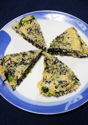 貧血痛風対策！レンジで鮭とひじきの卵焼き-レシピのメイン写真