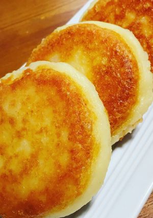 話題入り☆簡単☆揚げないチーズ芋もち-レシピのメイン写真