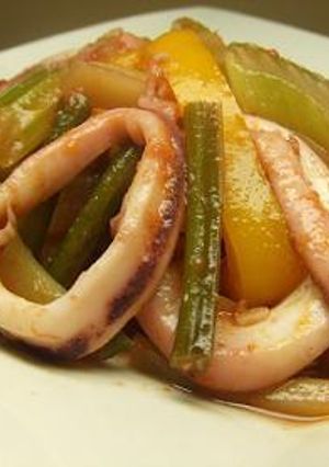 ☆イカとセロリのピリ辛トマト炒め☆-レシピのメイン写真