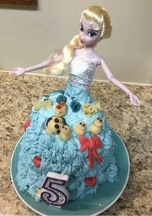 簡単エルサのドレスケーキ②-レシピのメイン写真