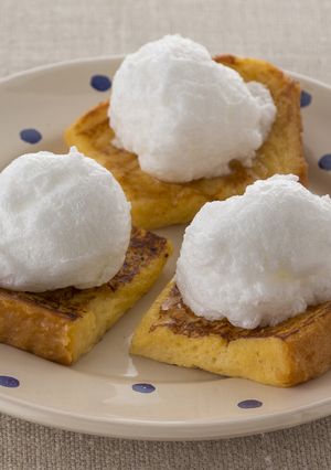 メレンゲのせ☆ふんわりフレンチトースト-レシピのメイン写真