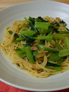 小松菜とツナのバター醤油パスタ-レシピのメイン写真