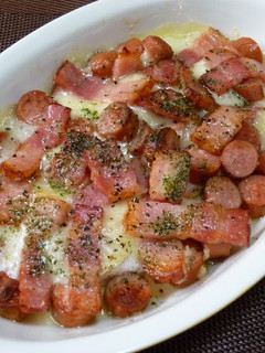 ウィンナーとベーコンのチーズ焼き-レシピのメイン写真