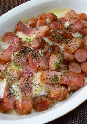 ウィンナーとベーコンのチーズ焼き-レシピのメイン写真