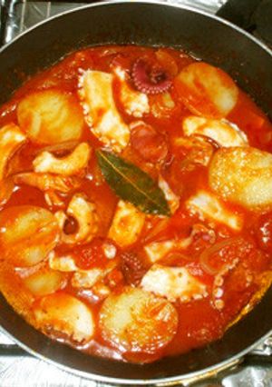 タコとトマト缶の簡単トマトソース煮-レシピのメイン写真