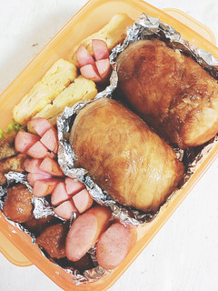 肉巻きおにぎりinお弁当-レシピのメイン写真