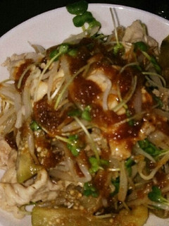 豚肉ともやしのサラダに貝割れ大根-レシピのメイン写真