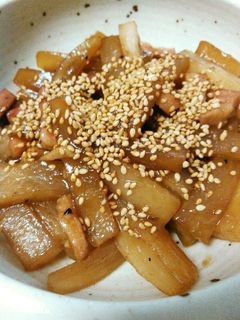 大根とベーコンのオイスターソース炒め煮-レシピのメイン写真
