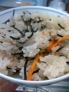 ★簡単★ツナとひじきの炊き込みご飯-レシピのメイン写真