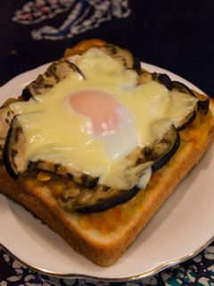 なす&カレーで☆卵・チーズ・トースト♪-レシピのメイン写真