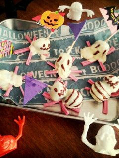 コロロとさけるグミでハロウィンチョコ♪-レシピのメイン写真