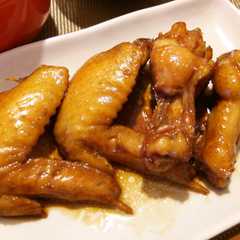 รูปของ 圧力鍋で簡単手羽元・手羽先の甘辛煮