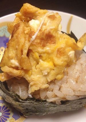 おかか昆布＆しらすの卵焼き乗せおにぎり-レシピのメイン写真