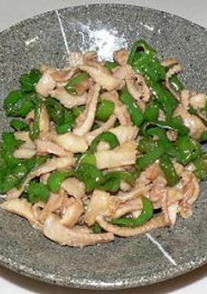 鶏皮とピーマンの炒め煮-レシピのメイン写真