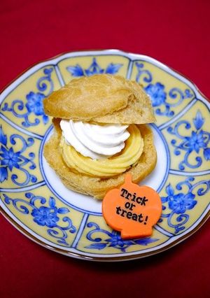 ハロウィーン！パンプキンシュークリーム-レシピのメイン写真