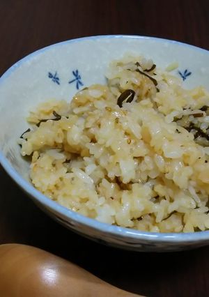 塩昆布と醤油の混ぜご飯-レシピのメイン写真