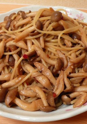 ピリっと旨い！きのこのバター醤油パスタ-レシピのメイン写真