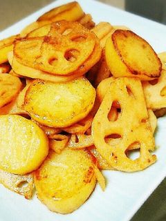 れんこんとじゃが芋のバター炒め-レシピのメイン写真