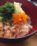 今が旬 ♪ マグロのふんわりそぼろ丼