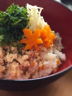今が旬 ♪ マグロのふんわりそぼろ丼-レシピのメイン写真