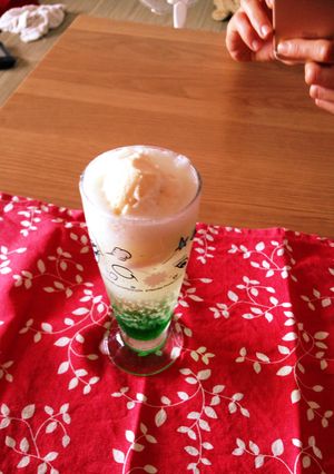 クリームソーダ-レシピのメイン写真