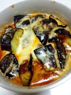 オーブンいらず!簡単なすのチーズ焼き-レシピのメイン写真