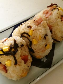 焼き豚のよろこんぶまぜおにぎり-レシピのメイン写真