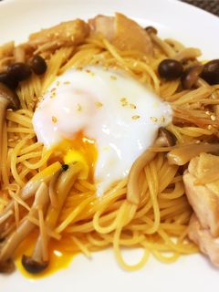 簡単秋味♡鶏肉ときのこの醤油バターパスタ-レシピのメイン写真