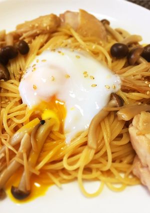 簡単秋味♡鶏肉ときのこの醤油バターパスタ-レシピのメイン写真
