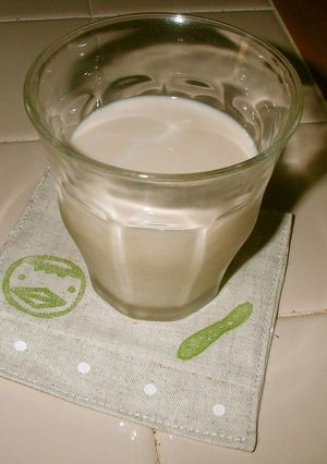 ノンカフェイン！麦茶カフェオレ-レシピのメイン写真