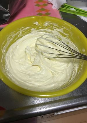基本簡単フロスティング(バタークリーム)-レシピのメイン写真