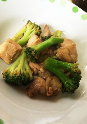 鶏肉とブロッコリーのさっぱり炒め-レシピのメイン写真