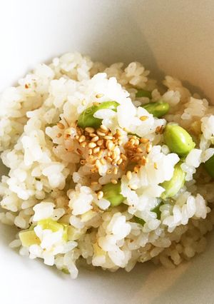 枝豆と生姜のあごだし風味な炊き込みごはん-レシピのメイン写真