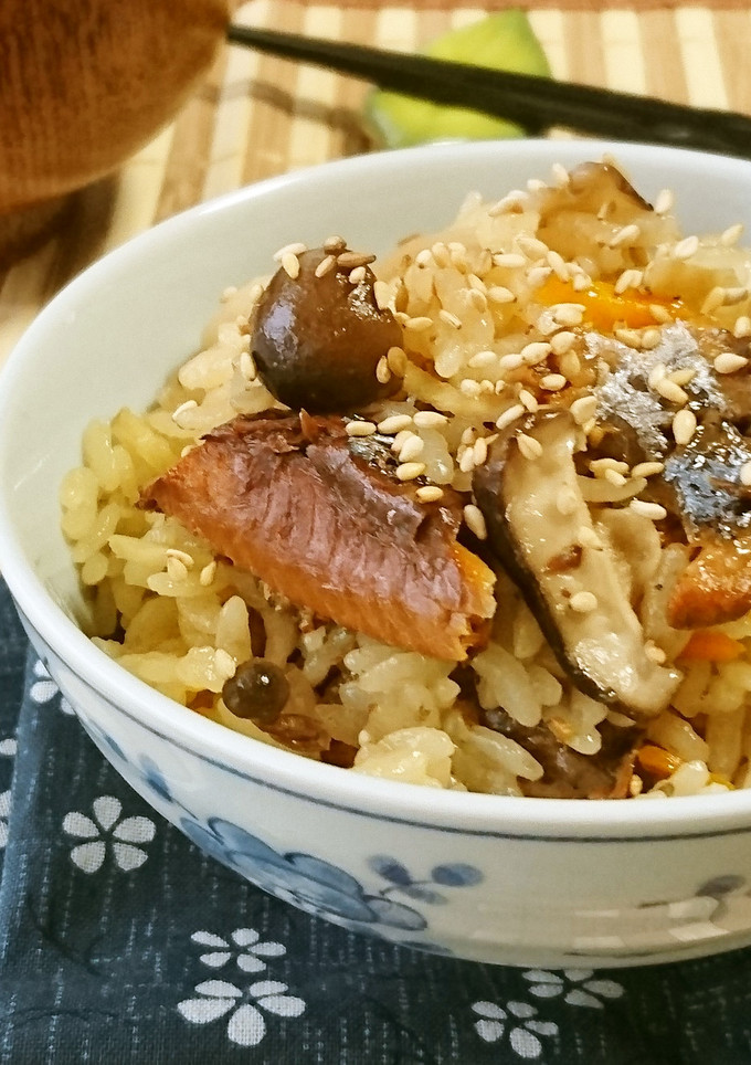 さんま缶ときのこの炊き込みご飯-レシピのメイン写真