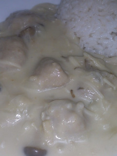 残り物リメイク肉団子とキノコのクリーム煮-レシピのメイン写真