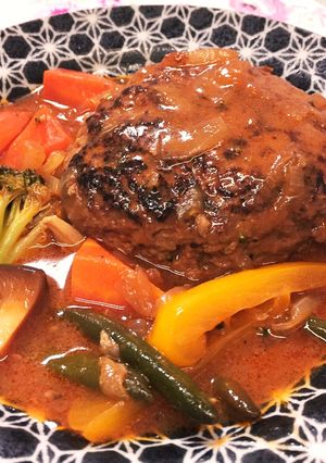 玉ねぎ炒めずウマウマ煮込みハンバーグ-レシピのメイン写真