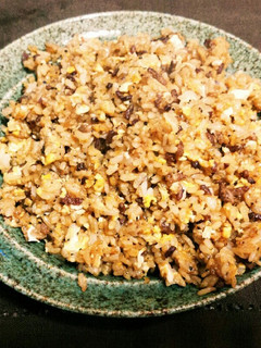 牛肉入りガーリックバター醤油チャーハン-レシピのメイン写真